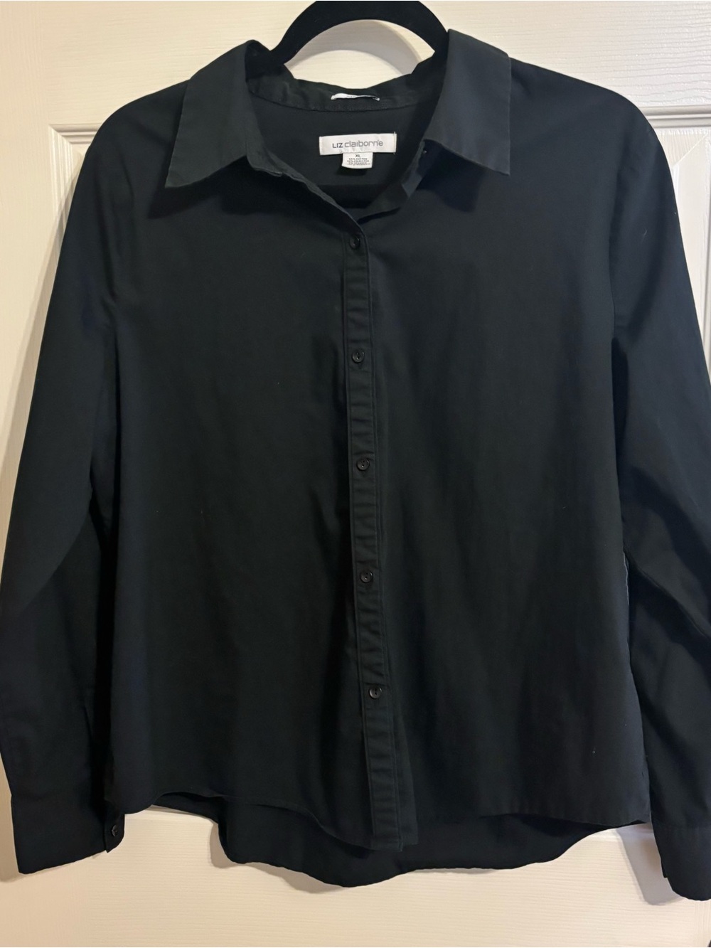 Liz Claiborne Black Stretch Button-Up Shirt